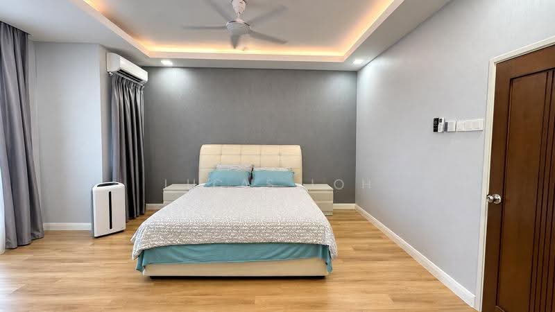 2-storey Terraced House for Sale in Bandar Kinrara Seksyen 9 (Bandar Kinrara) - Lucas Loh - Bedroom - PropertyGuru.com.my