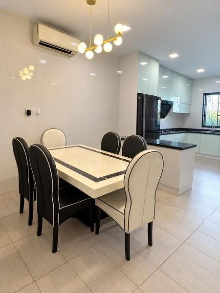 2-storey Terraced House for Sale in Bandar Kinrara Seksyen 9 (Bandar Kinrara) - Lucas Loh - Dining Room - PropertyGuru.com.my