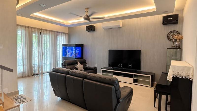2-storey Terraced House for Sale in Bandar Kinrara Seksyen 9 (Bandar Kinrara) - Lucas Loh - Living Room - PropertyGuru.com.my