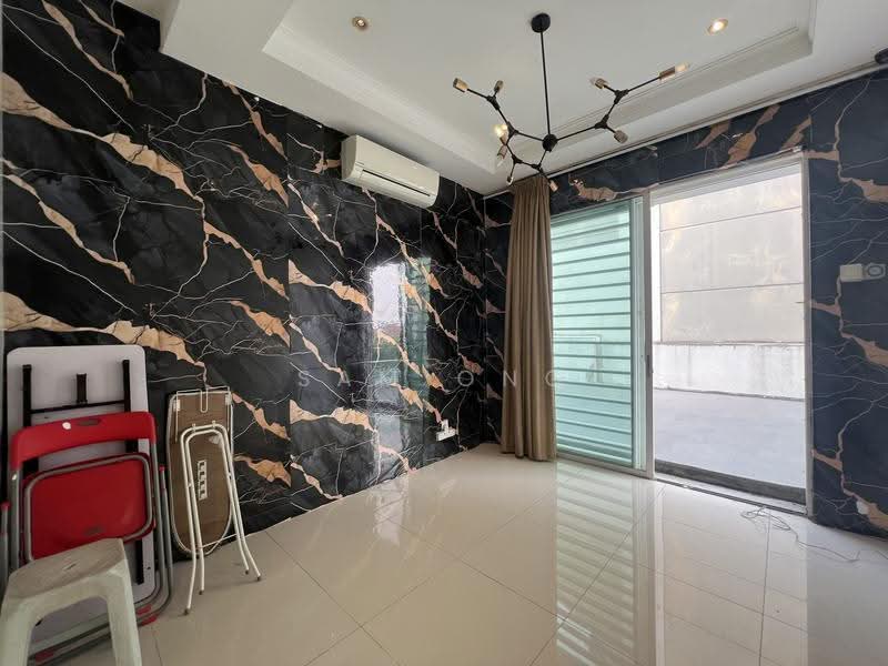 Rumah Berkembar untuk Dijual di Bandar Mahkota Cheras (Cheras) - Sam Ong - Living Room - PropertyGuru.com.my