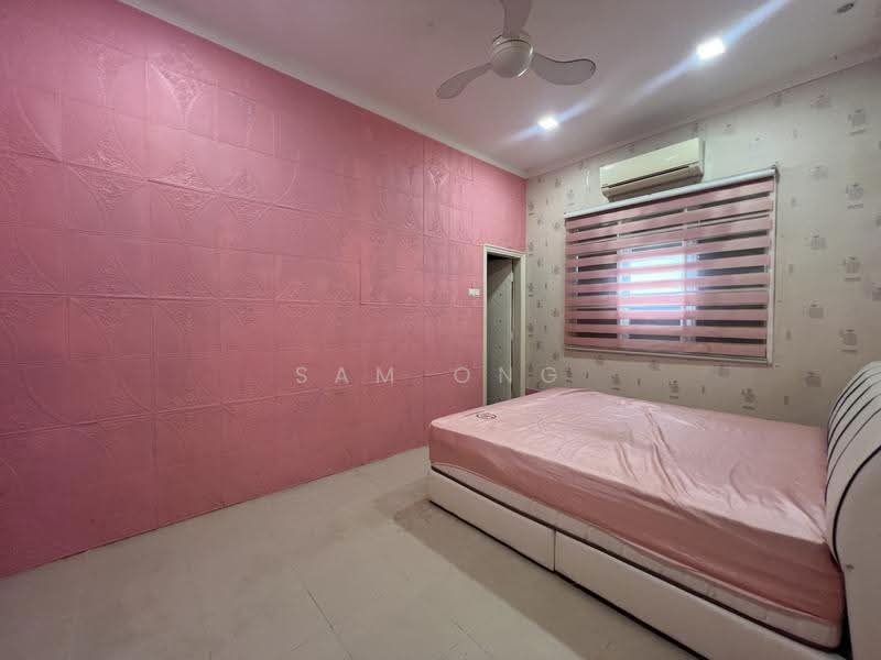Rumah Berkembar untuk Dijual di Bandar Mahkota Cheras (Cheras) - Sam Ong - Bedroom - PropertyGuru.com.my