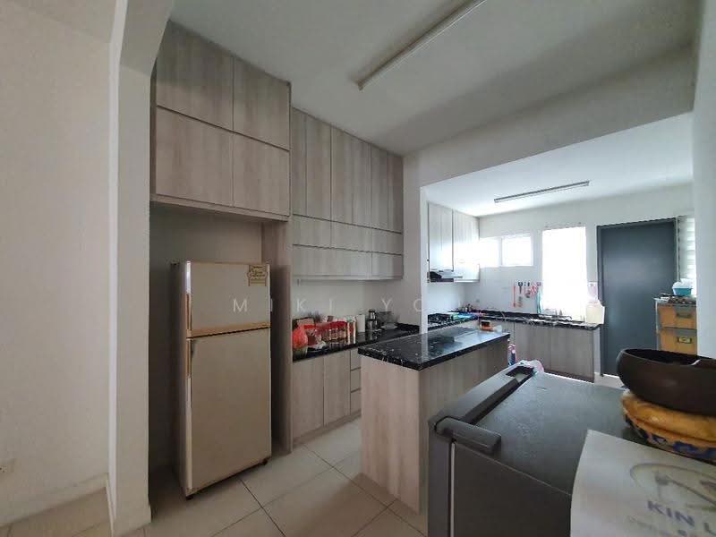 2-storey Terraced House for Sale in Bandar Saujana Putra (Tanjong Duabelas) - Miki You - Kitchen - PropertyGuru.com.my