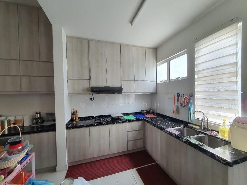 2-storey Terraced House for Sale in Bandar Saujana Putra (Tanjong Duabelas) - Miki You - Kitchen - PropertyGuru.com.my