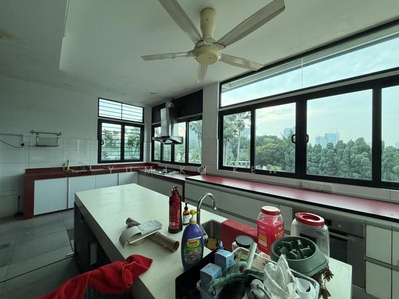 Rumah Banglo untuk Dijual di Damansara Heights (Kuala Lumpur) - Yumiko Kew - Kitchen - PropertyGuru.com.my