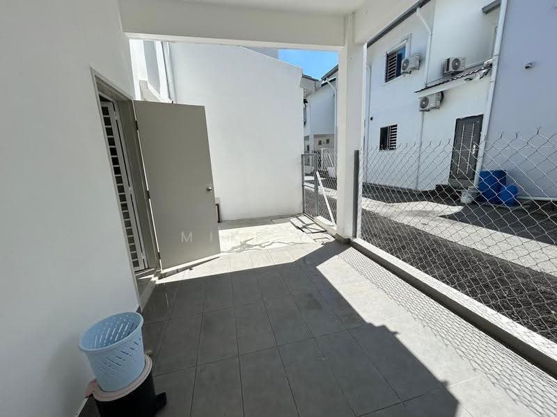 2-storey Terraced House for Sale in Bandar Rimbayu (Telok Panglima Garang) - Miki You - Exterior - PropertyGuru.com.my
