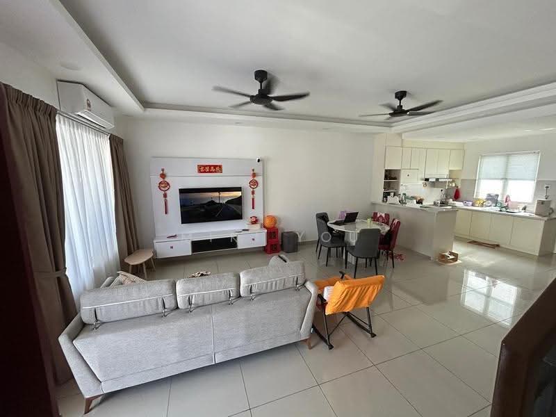 2-storey Terraced House for Sale in Bandar Rimbayu (Telok Panglima Garang) - Miki You - Living Room - PropertyGuru.com.my