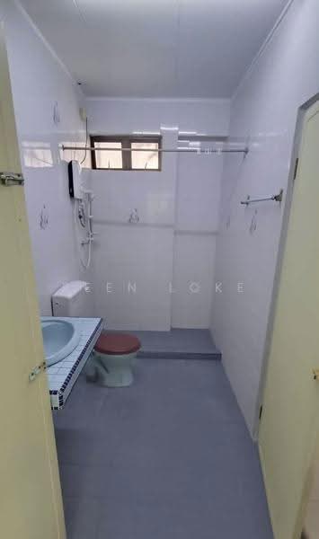 1.5-storey Terraced House for Rent in Taman Bukit Maluri (Kepong) - Reen Loke - Bathroom - PropertyGuru.com.my