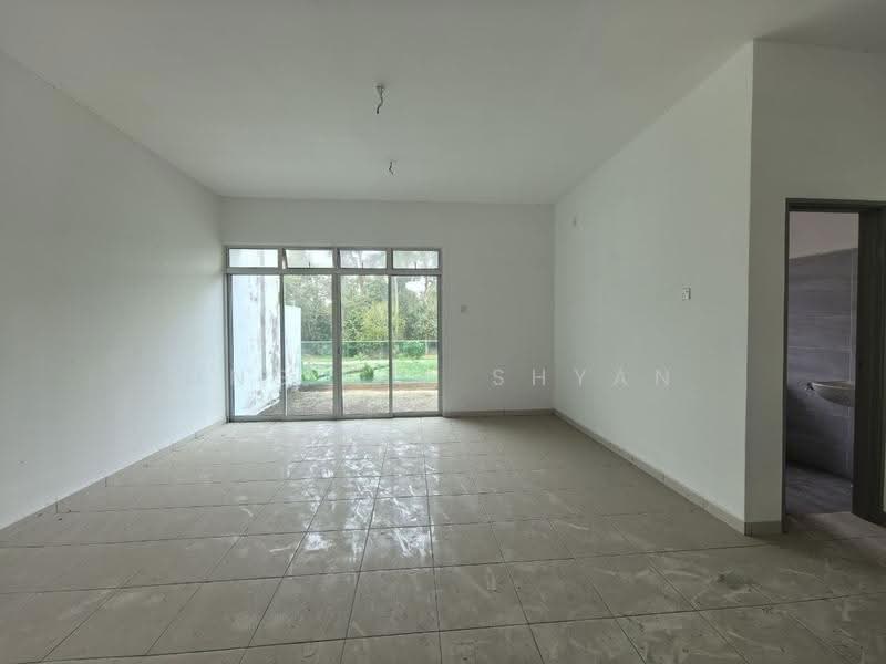 2-storey Terraced House for Sale in Pontian (Johor) - Ong Lih Shyan - Living Room - PropertyGuru.com.my