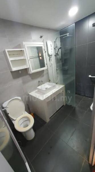 Rumah Teres 1.5-Tingkat untuk Disewa di Happy Garden (Kuchai Lama) - Ivan Tan - Bathroom - PropertyGuru.com.my