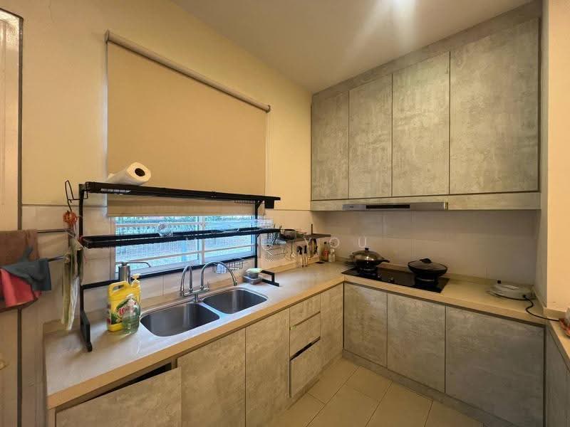 Rumah Teres 2-Tingkat untuk Dijual di Bandar Saujana Putra (Tanjong Duabelas) - Miki You - Kitchen - PropertyGuru.com.my