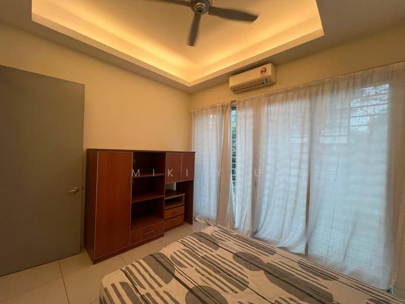 Rumah Teres 2-Tingkat untuk Dijual di Bandar Saujana Putra (Tanjong Duabelas) - Miki You - Bedroom - PropertyGuru.com.my