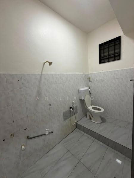 2-storey Terraced House for Sale in Pontian (Johor) - Ah Liang - Bathroom - PropertyGuru.com.my