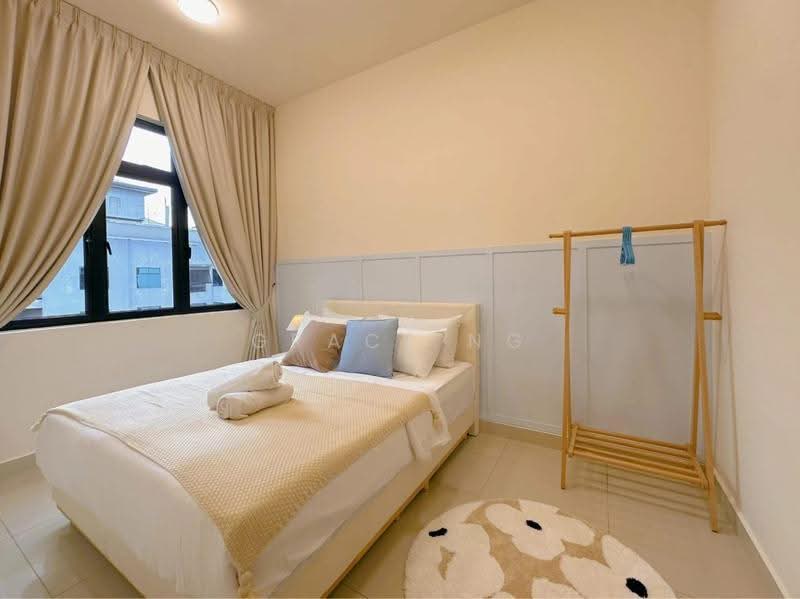 Kediaman Servis untuk Dijual di Meldrum Heights (Residensi Meldrum) - Grace Ng - Bedroom - PropertyGuru.com.my