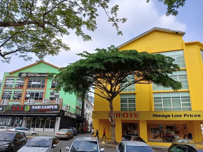 Residential Land for Sale in Taman Equine (Seri Kembangan) - Deric Tan - PropertyGuru.com.my