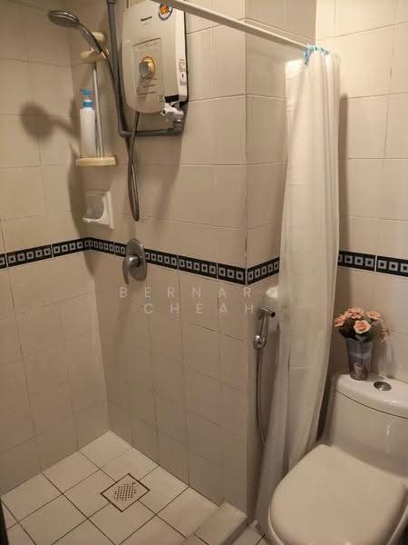 Service Residence for Rent at Windsor Tower - Bernard Cheah - Bathroom - PropertyGuru.com.my