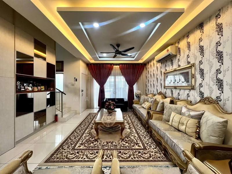 3-storey Terraced House for Sale in Gombak (Selangor) - EMA ALLANG - Living Room - PropertyGuru.com.my