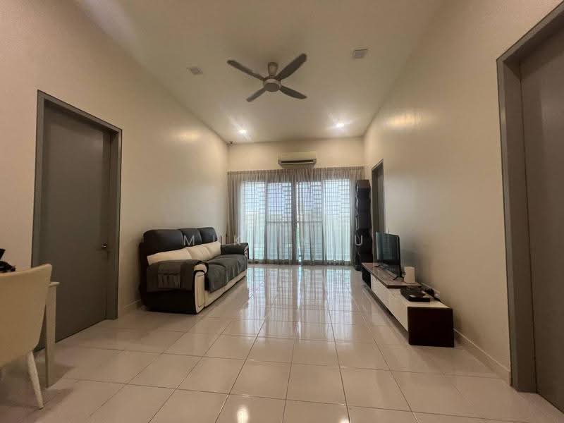 2-storey Terraced House for Sale in Bandar Saujana Putra (Tanjong Duabelas) - Miki You - Living Room - PropertyGuru.com.my