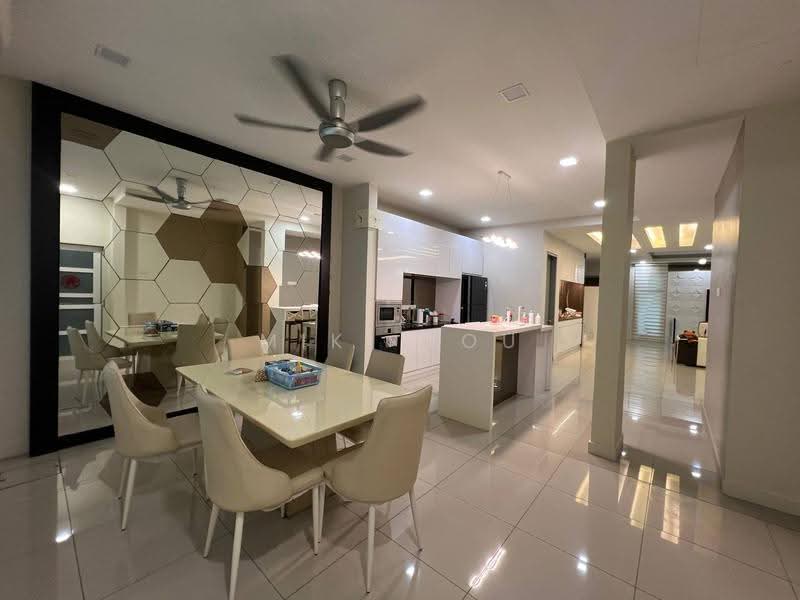 2-storey Terraced House for Sale in Bandar Saujana Putra (Tanjong Duabelas) - Miki You - Dining Room - PropertyGuru.com.my