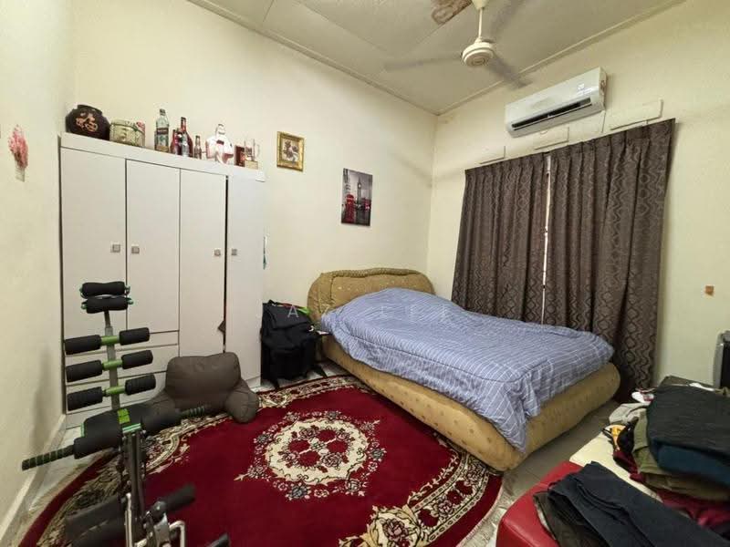 1-storey Terraced House for Sale in Taman Abad (Johor Bahru) - Jaz Lee - PropertyGuru.com.my