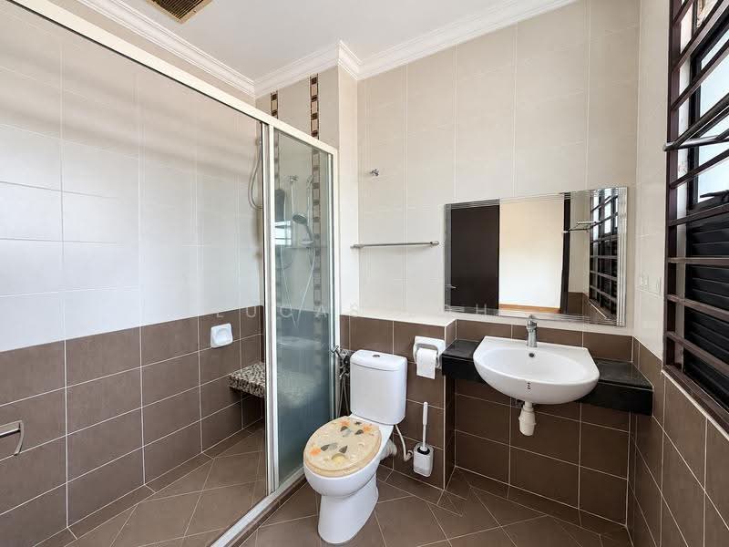 Rumah Teres 2-Tingkat untuk Dijual di Bandar Kinrara Seksyen 5 (Bandar Kinrara) - Lucas Loh - Bathroom - PropertyGuru.com.my