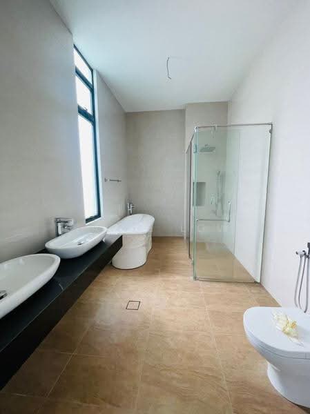 Bungalow House for Sale in Setia Eco Gardens (Gelang Patah) - Jamie Low - Bathroom - PropertyGuru.com.my