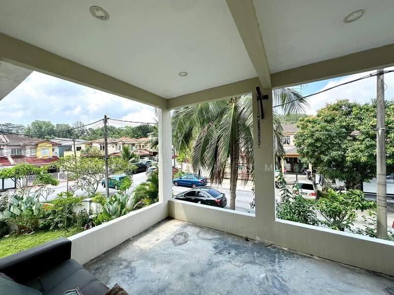 2-storey Terraced House for Sale in Bandar Putra Permai (Seri Kembangan) - Norafian SMH - Exterior - PropertyGuru.com.my