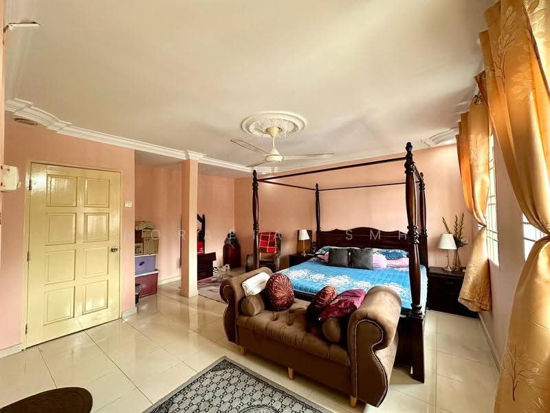 2-storey Terraced House for Sale in Bandar Putra Permai (Seri Kembangan) - Norafian SMH - Bedroom - PropertyGuru.com.my