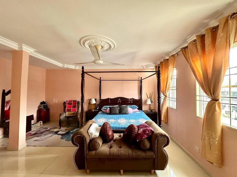 2-storey Terraced House for Sale in Bandar Putra Permai (Seri Kembangan) - Norafian SMH - Bedroom - PropertyGuru.com.my