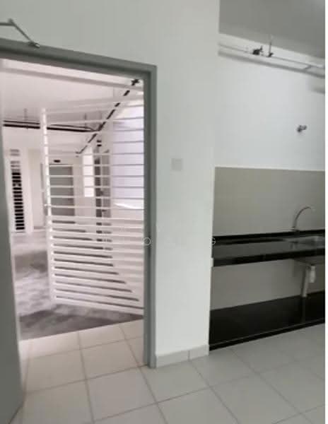 Apartment for Rent at Pangsapuri Seri Utama - Aivin Thoong - Interior - PropertyGuru.com.my