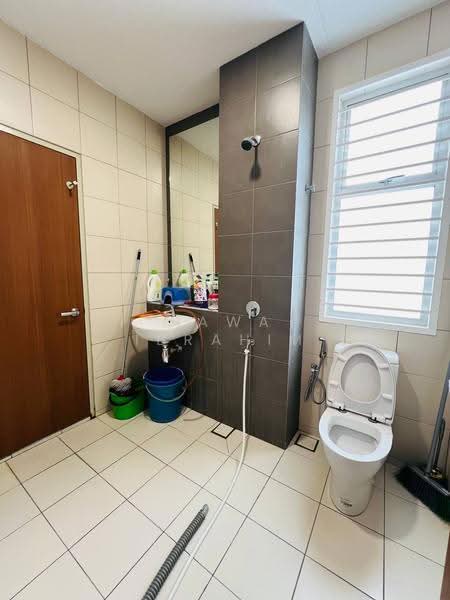 Rumah Teres untuk Dijual di Sepang (Selangor) - Hawa Ibrahim - Bathroom - PropertyGuru.com.my