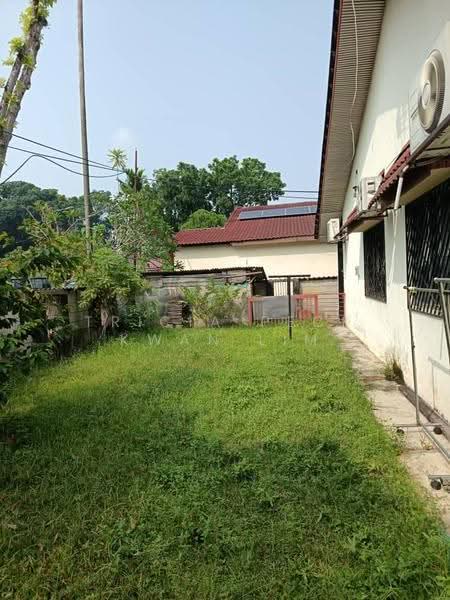 Rumah Teres 1-Tingkat untuk Dijual di Taman Mayang (Petaling Jaya) - Tricia Peck Kwan Lim - Exterior - PropertyGuru.com.my