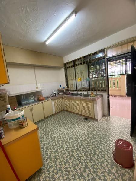Rumah Teres 2-Tingkat untuk Disewa di Johor Bahru (Johor) - Hong Charng Lee - Kitchen - PropertyGuru.com.my