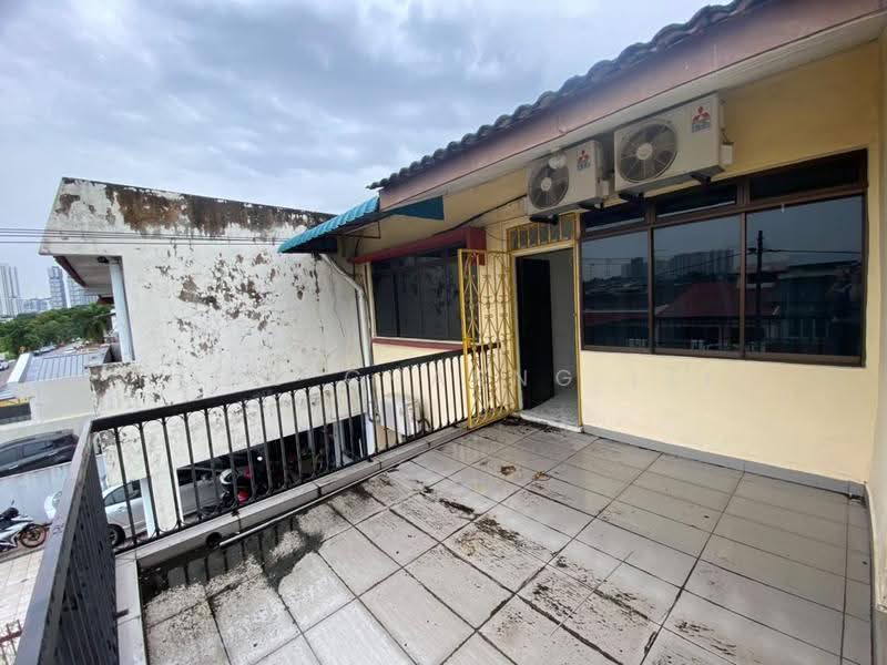 Rumah Teres 2-Tingkat untuk Disewa di Johor Bahru (Johor) - Hong Charng Lee - Balcony - PropertyGuru.com.my