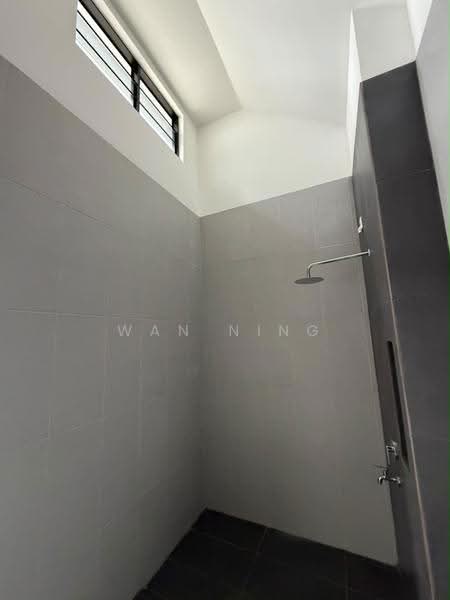 2-storey Terraced House for Sale in Taman Mount Austin (Tebrau) - Wan Ning - Bathroom - PropertyGuru.com.my