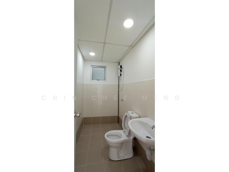 Kediaman Servis untuk Disewa di Axis Crown - Chin Chee Meng - Bathroom - PropertyGuru.com.my