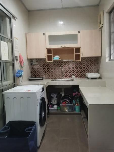 2-storey Terraced House for Rent in Bandar Kinrara Seksyen 1 (Bandar Kinrara) - Yi Jun - Kitchen - PropertyGuru.com.my