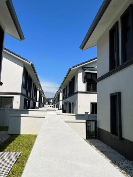 Rumah Berkembar untuk Dijual di Elmina (Shah Alam) - William Chua - Exterior - PropertyGuru.com.my