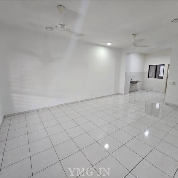 2-storey Terraced House for Rent in Setia Alam (Selangor) - Stella Tan - Living Room - PropertyGuru.com.my