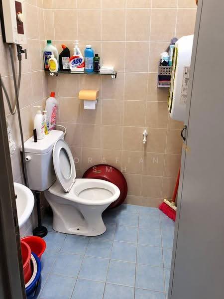 2-storey Terraced House for Sale in Petaling Jaya (Selangor) - Norafian SMH - Bathroom - PropertyGuru.com.my