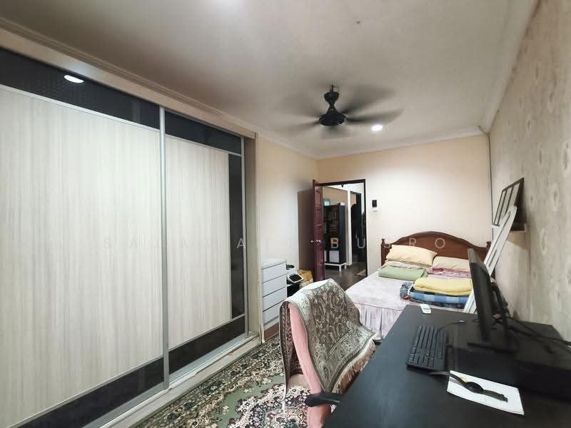 Rumah Teres 2-Tingkat untuk Dijual di Taman Sri Andalas (Klang) - Salawati Busro - Bedroom - PropertyGuru.com.my
