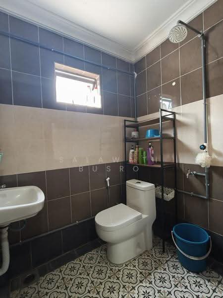 Rumah Teres 2-Tingkat untuk Dijual di Taman Sri Andalas (Klang) - Salawati Busro - Bathroom - PropertyGuru.com.my