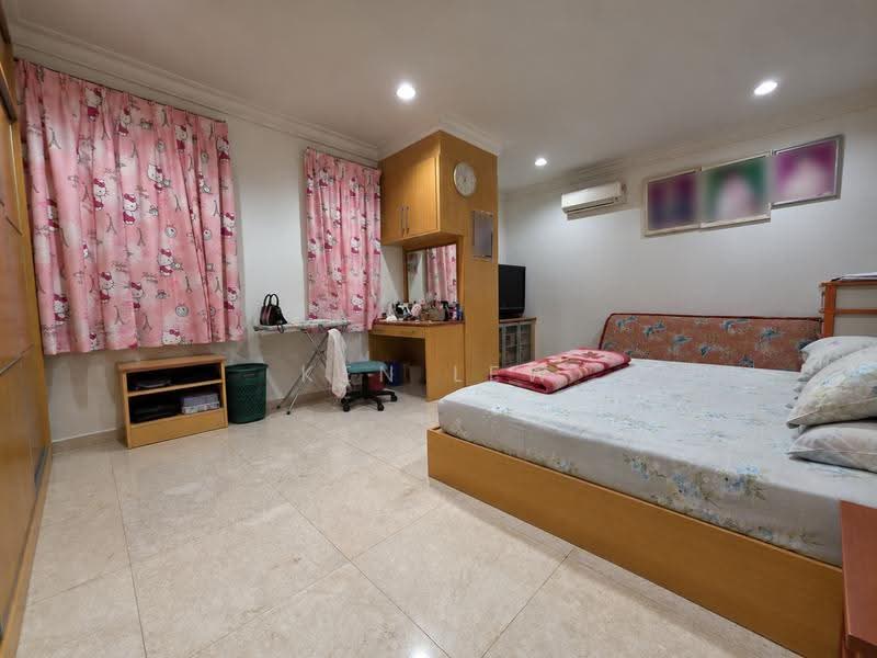 Semi-Detached House for Sale in Cheras (Selangor) - Ken Lew - Bedroom - PropertyGuru.com.my