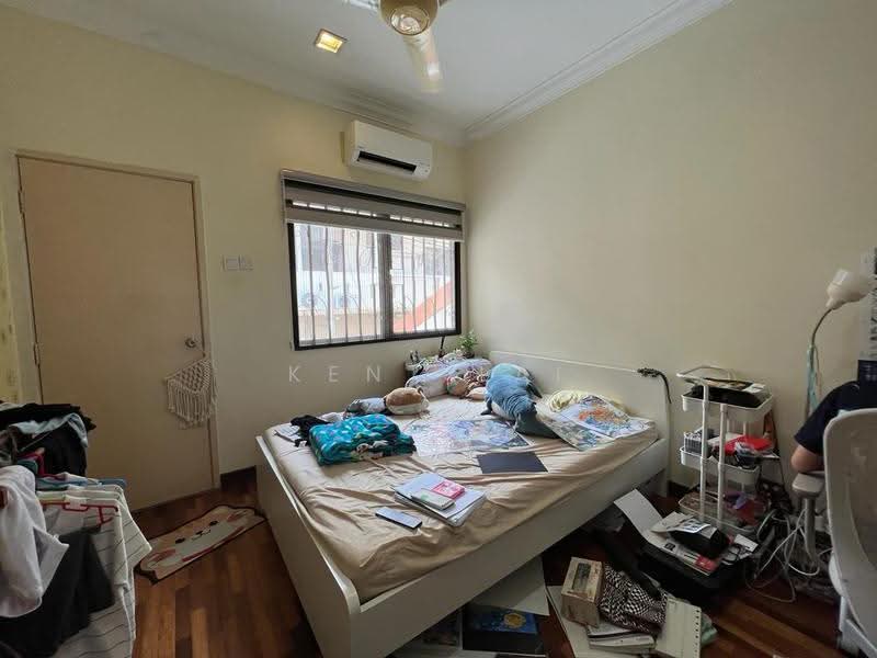 2.5-storey Terraced House for Sale in Bandar Puteri Puchong (Puchong) - Kent Lai - Bedroom - PropertyGuru.com.my
