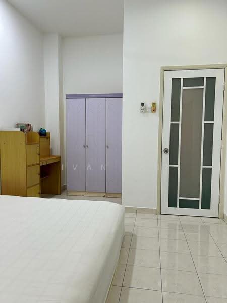 Terraced House for Sale in Taman Semenyih Mewah (Semenyih) - Ivan Tan - Bedroom - PropertyGuru.com.my