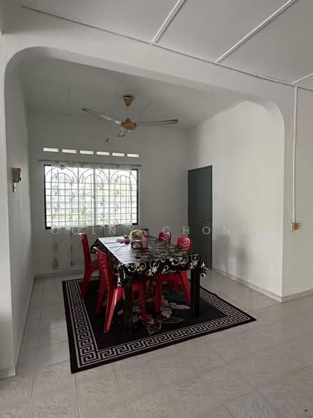 Rumah Teres 1-Tingkat untuk Dijual di Taman Desa Jaya 2 (Kamunting) - Colny Chong - Dining Room - PropertyGuru.com.my