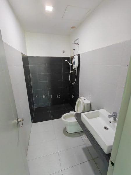 Condominium for Rent at X2 Residency - Eric Foo - Bathroom - PropertyGuru.com.my