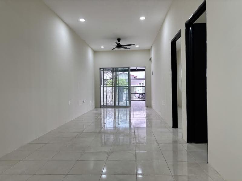 Rumah Teres 1-Tingkat untuk Disewa di Teluk Intan (Perak) - Fennie Tee - Interior - PropertyGuru.com.my