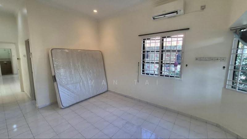 Bungalow House for Sale in Tambun (Tambun) - Ivan Tai - PropertyGuru.com.my