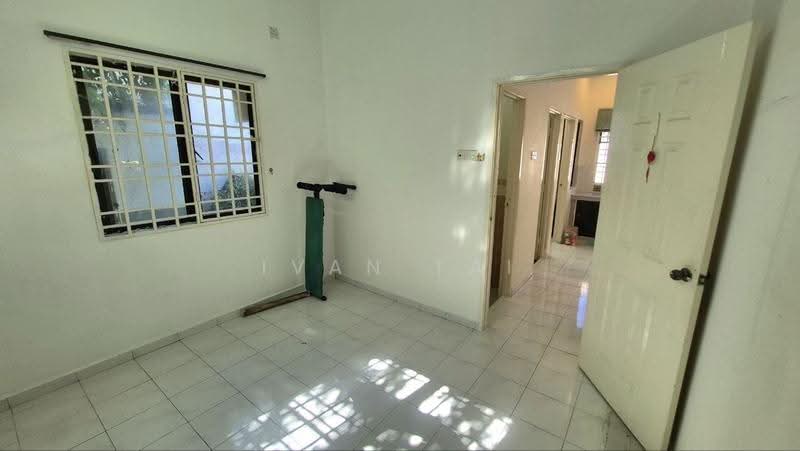 Bungalow House for Sale in Tambun (Tambun) - Ivan Tai - PropertyGuru.com.my