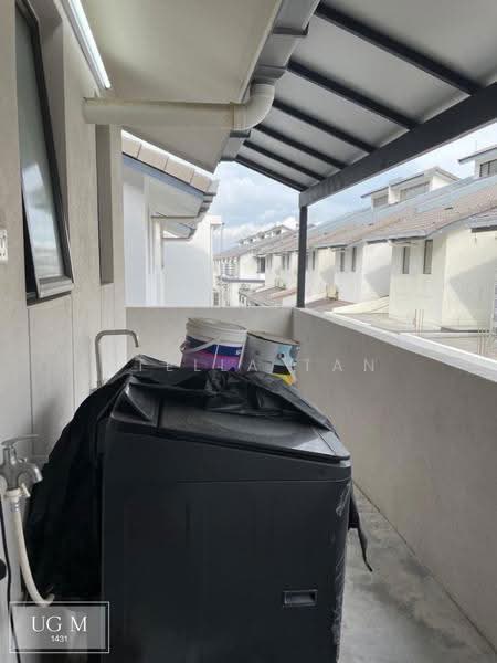 Rumah Teres 2-Tingkat untuk Disewa di Bandar Bukit Raja (Klang) - Stella Tan - Balcony - PropertyGuru.com.my